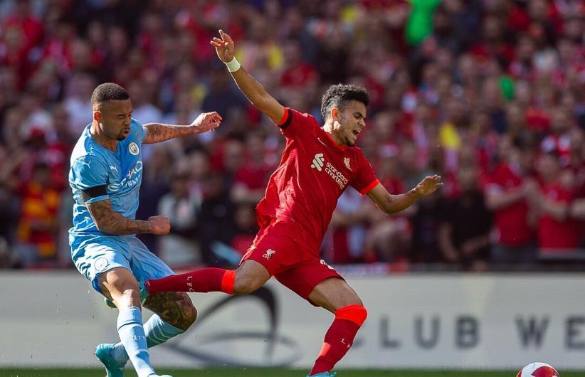  利物浦防守漏洞百出，惨败于下游球队爆冷门  